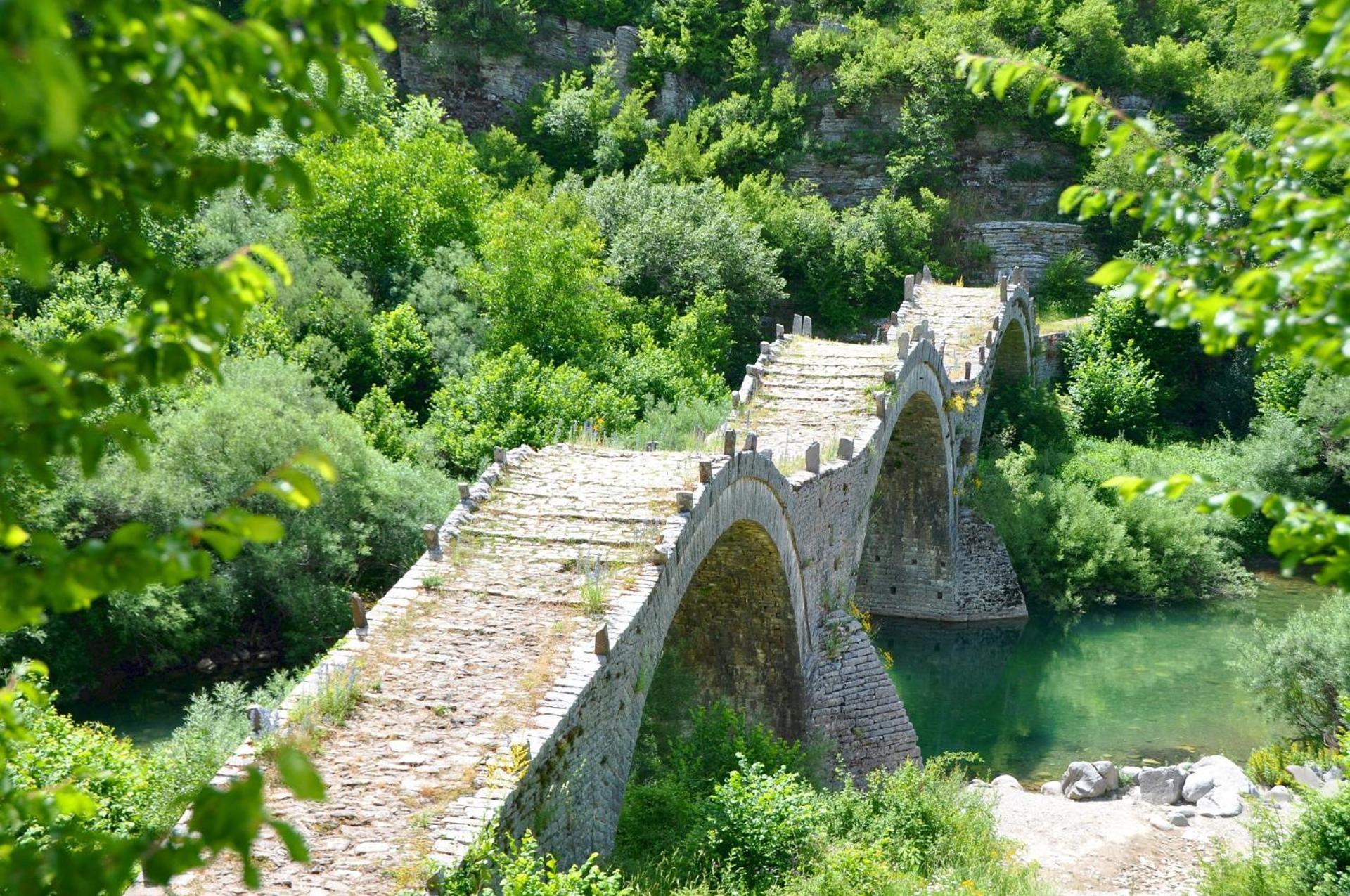"Apeiros Chora" Hotel, Zagori Kato Pedina Екстер'єр фото